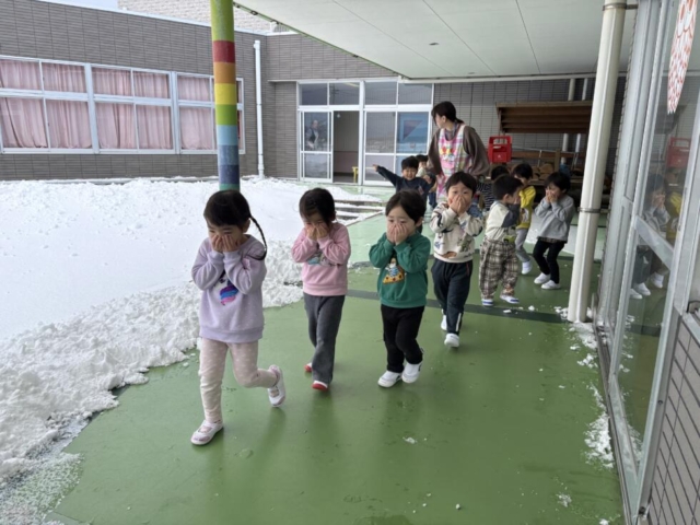 避難訓練がありました。(積雪時火災想定）