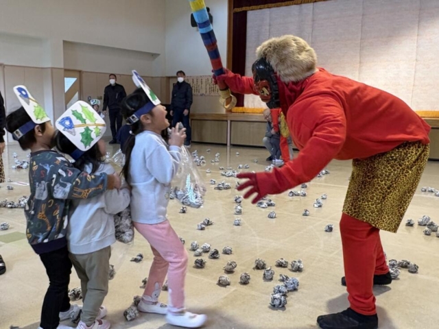 鬼は～外！福は～内！